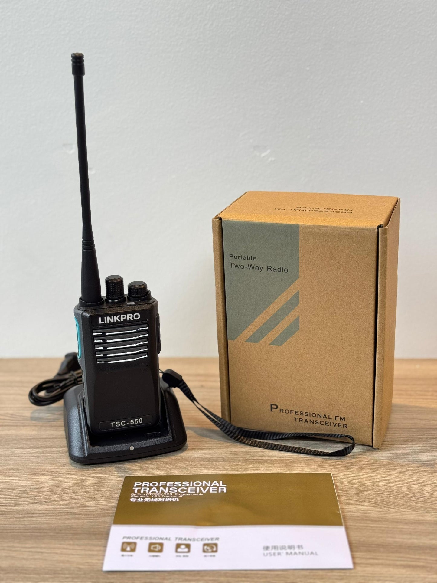 Radio Pórtatil LINKPRO PRO-550 Uhf 400-470 Mhz 10w 16 Canales